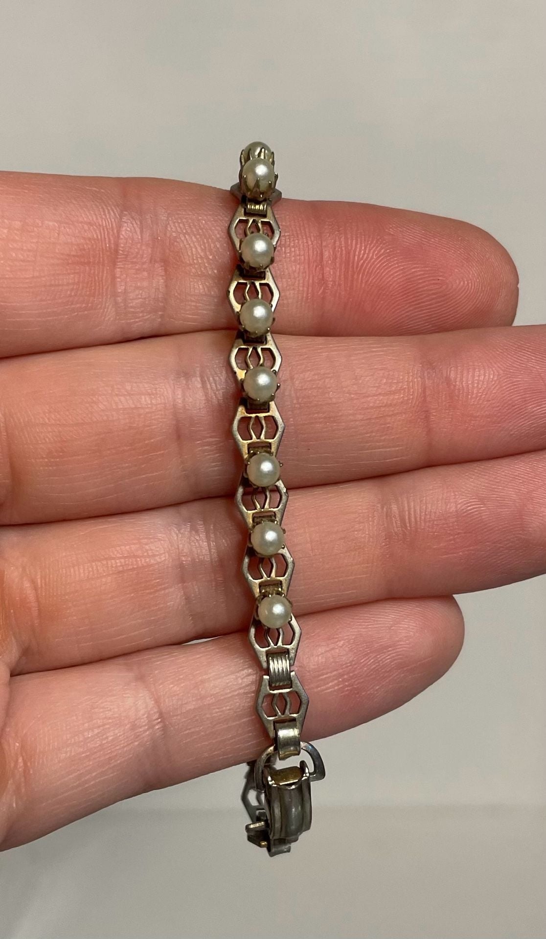 Vintage Art Deco Geometric Faux Pearl Metal Link Bracelet 8