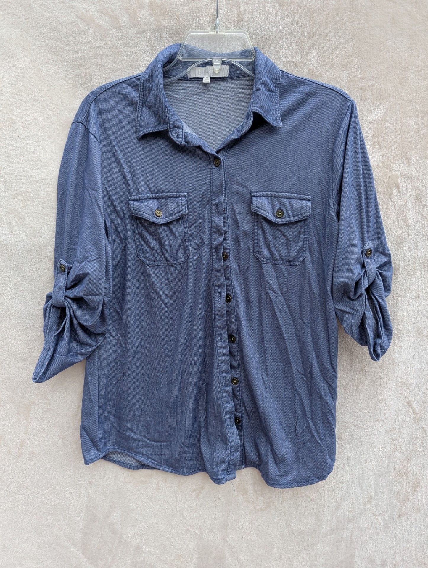 Eden & Olivia Blue Knit Denim Button Down Roll Tab Sleeve Shirt Size M 2