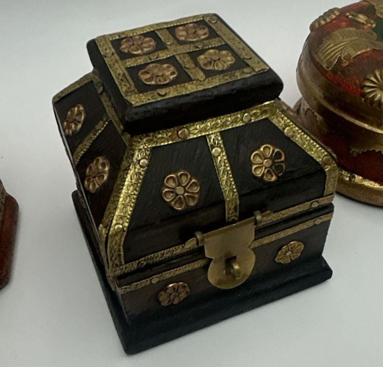 Vintage Wooden Trinket and Jewelry Boxes Set of 3 8
