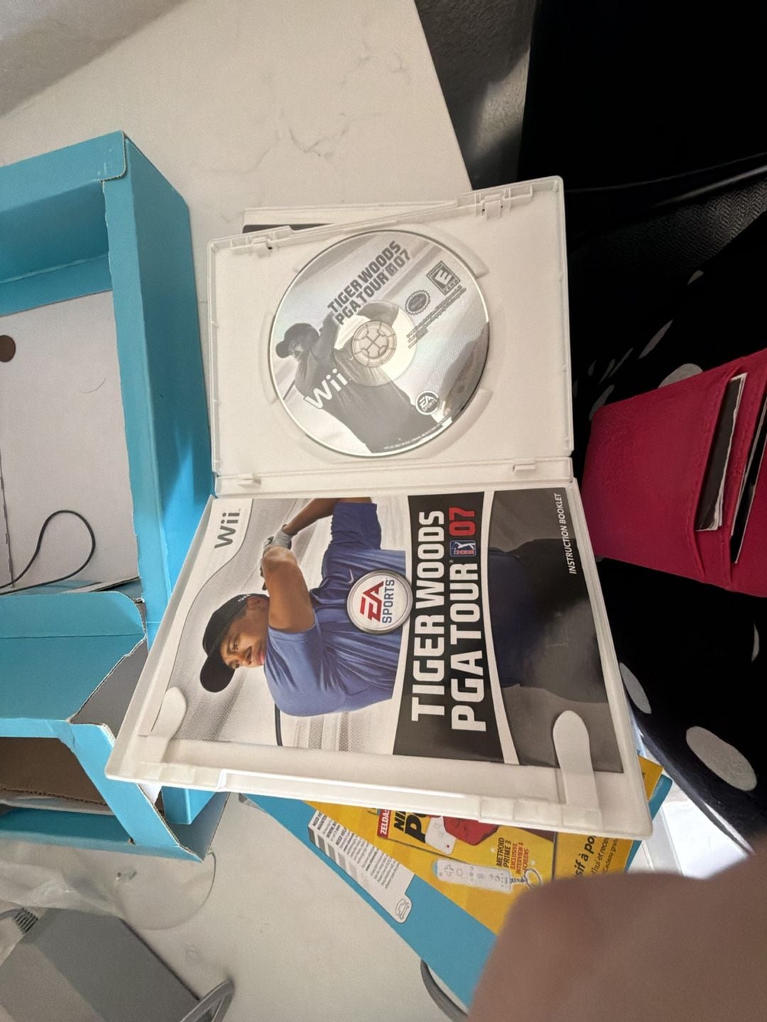 Nintendo Wii White Console Bundle with Wii Sports, Controllers, and Cables 6