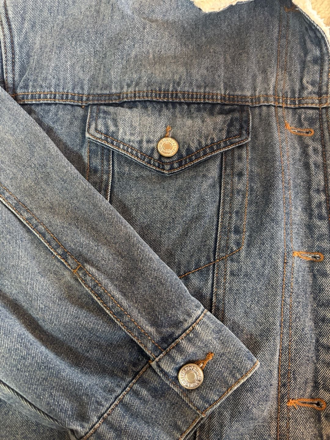 Forever 21 Sherpa-Lined Denim Trucker Jacket 4