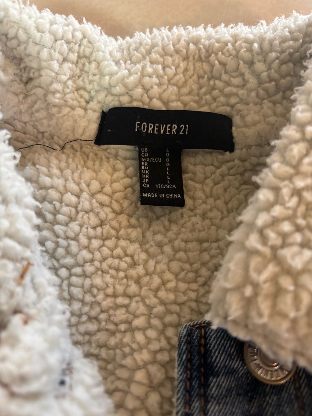 Forever 21 Sherpa-Lined Denim Trucker Jacket 5