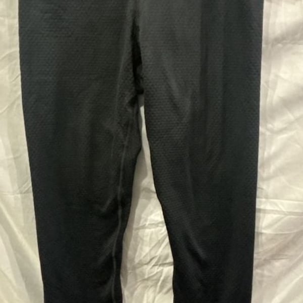Under Armour ColdGear Women's Black Textured Leggings Size S New with Tags