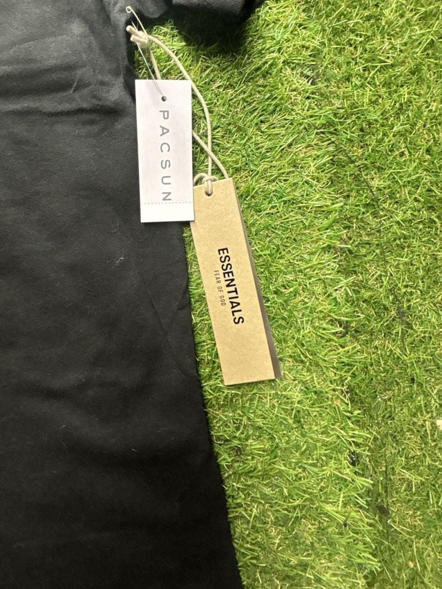 Essentials Fear of God Short Sleeve Crew Neck T-Shirt in Stretch Limo 4