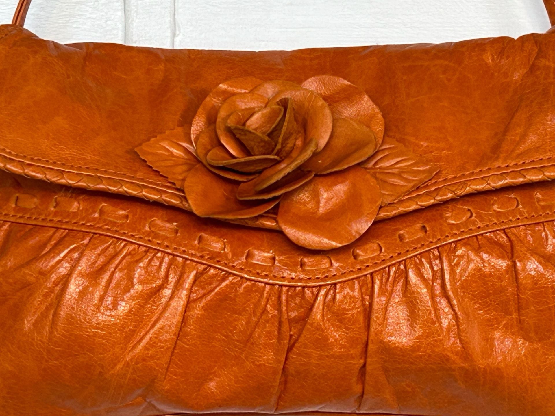 Y2K MINT Junior Drake Orange Leather 3-D Rose Flower Shoulder Bag, Collectible
5