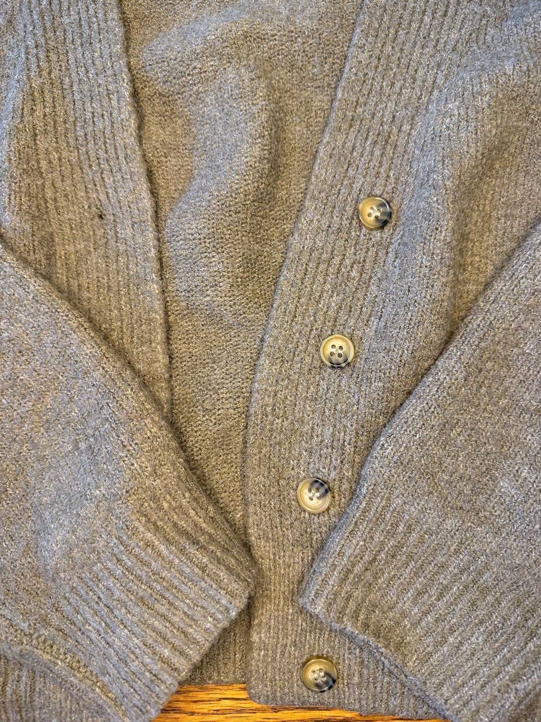 Love Tree brown Ribbed Cropped Cardigan Knit Sweater Size L 3