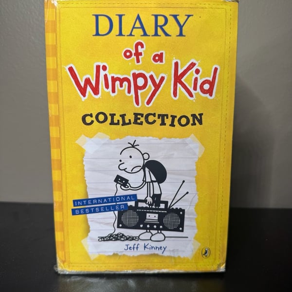 Diary of a Wimpy Kid Collection 8-Book Box Set by Jeff Kinney