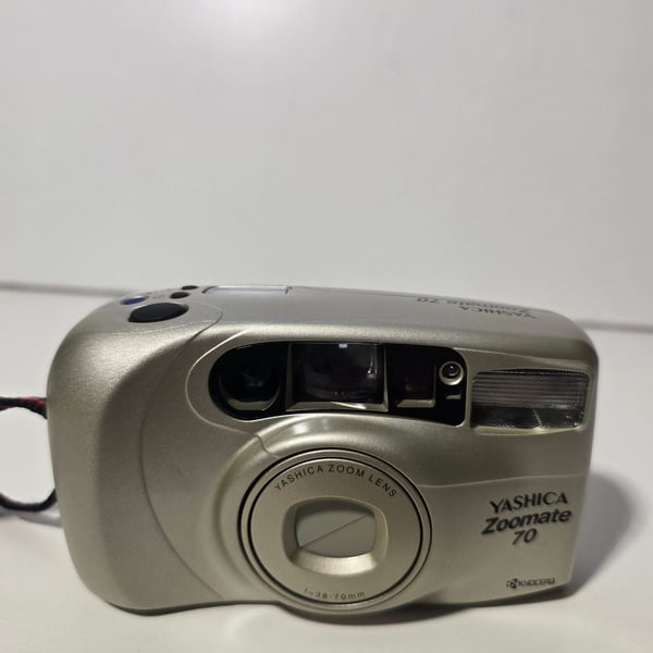 Kyocera Yashica Zoomate 70 35mm Point and Shoot Film Camera