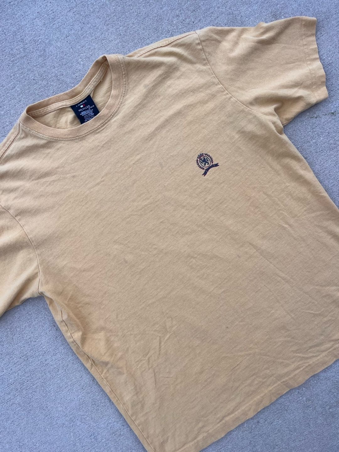 Vintage 90’s Tommy Hilfiger Embroidered Mustard Yellow T-Shirt Made in USA( M) 5