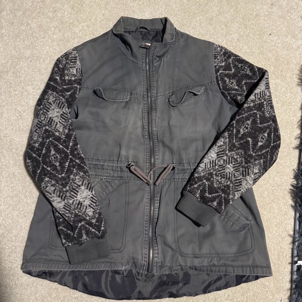Mossimo Supply Co. Gray Utility Jacket with Knit Pattern Sleeves Size XL