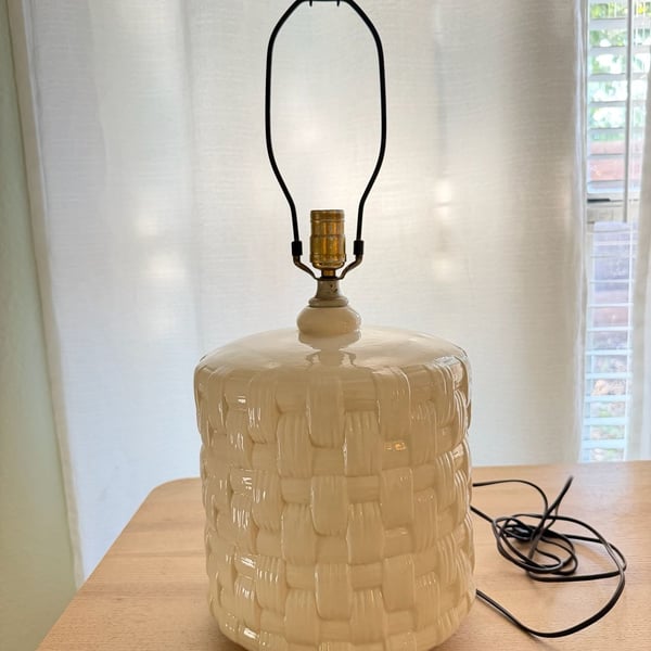 Vintage Haeger Pottery Off-White Basket Weave Ceramic Table Lamp Base