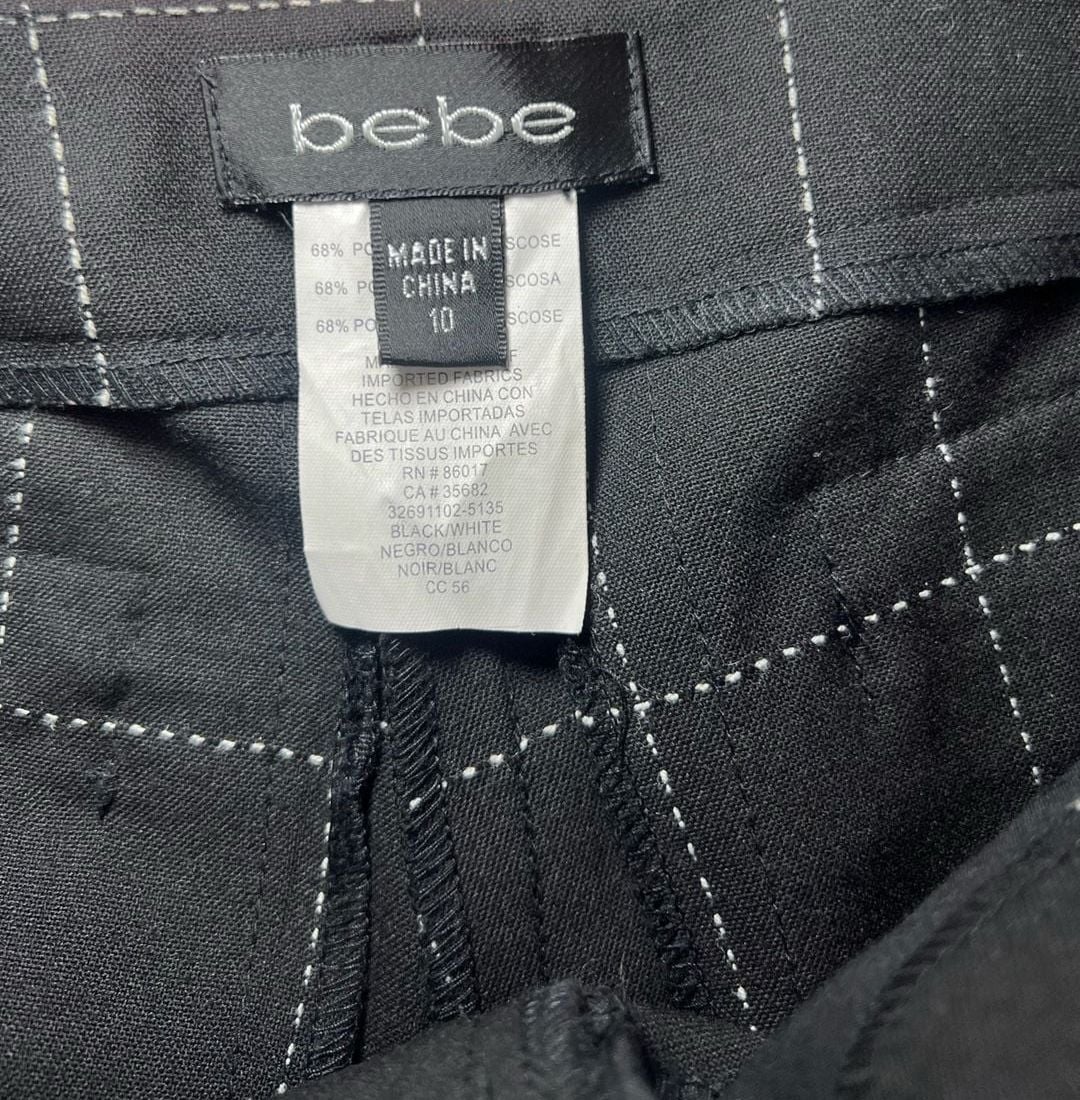 Bebe Black White Windowpane Plaid Ankle Pants with Zip Hems Size 10 5