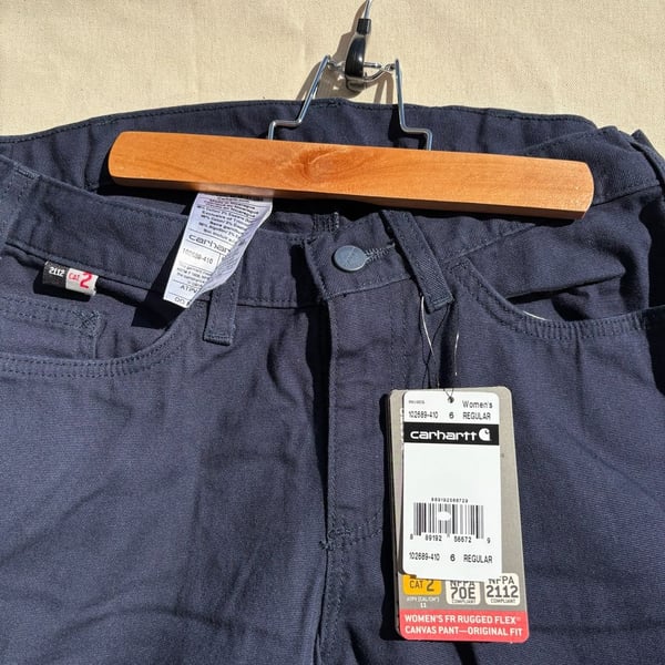 Carhartt Women's FR Rugged Flex Canvas Pant Size 6 Regular 102689-410