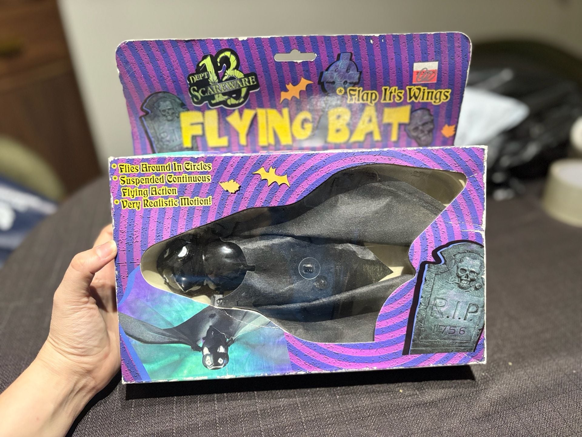 Vintage Dept 13 Gemmy Hanging Flying Bat Halloween Animated Prop Decor Decor 8