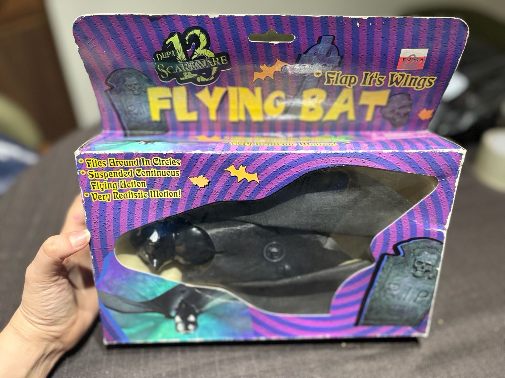 Vintage Dept 13 Gemmy Hanging Flying Bat Halloween Animated Prop Decor Decor 9