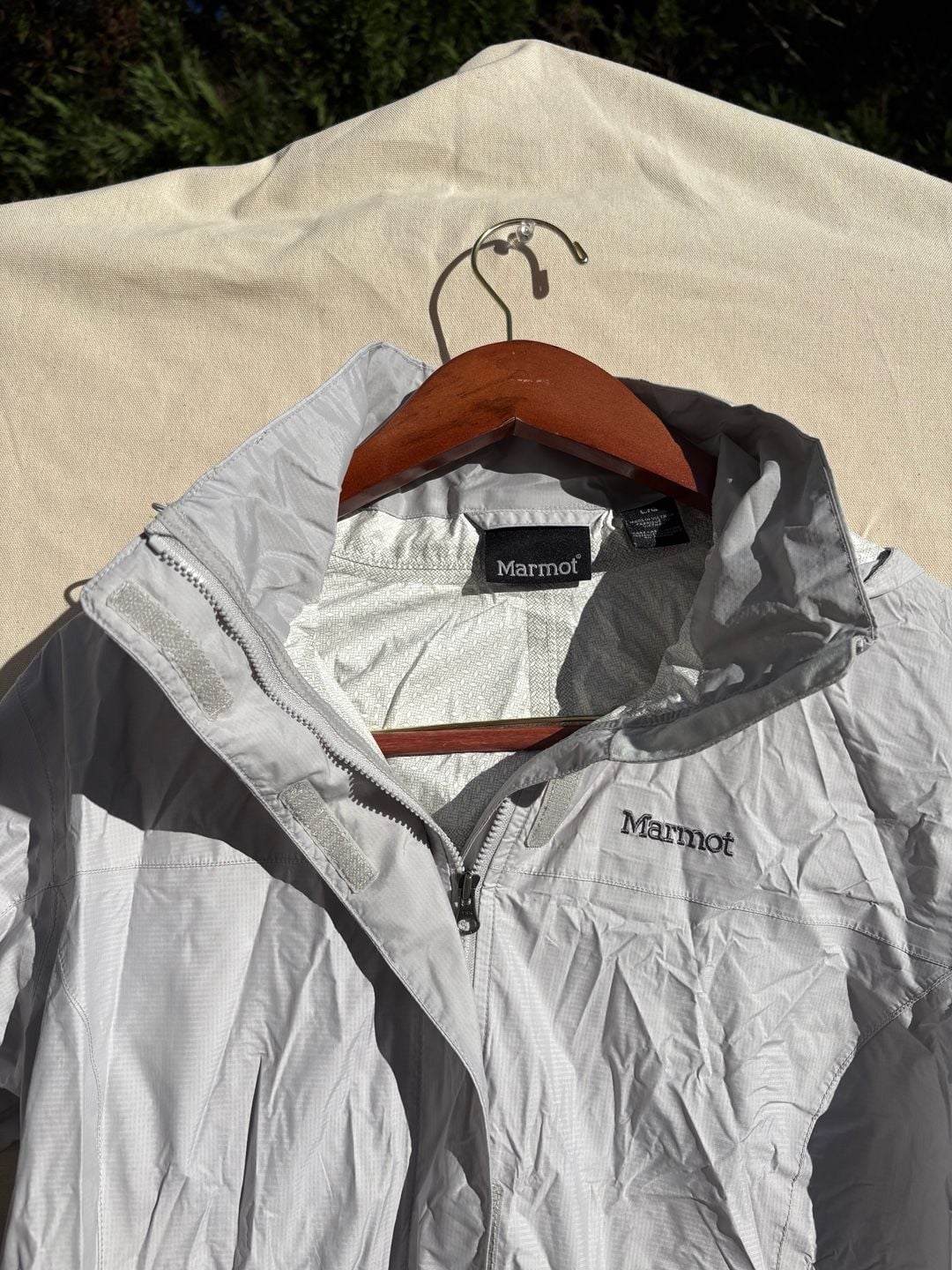 Marmot Women's Lightweight Raincoat Shell Jacket Hooded Gray Size L 3
