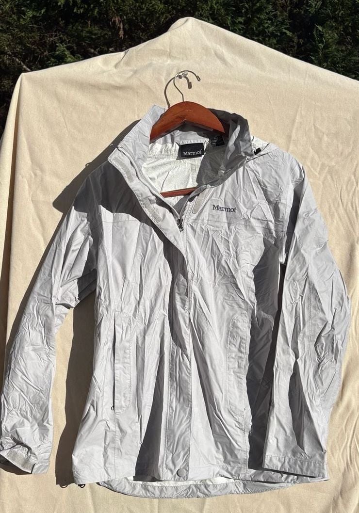 Marmot Women's Lightweight Raincoat Shell Jacket Hooded Gray Size L 2