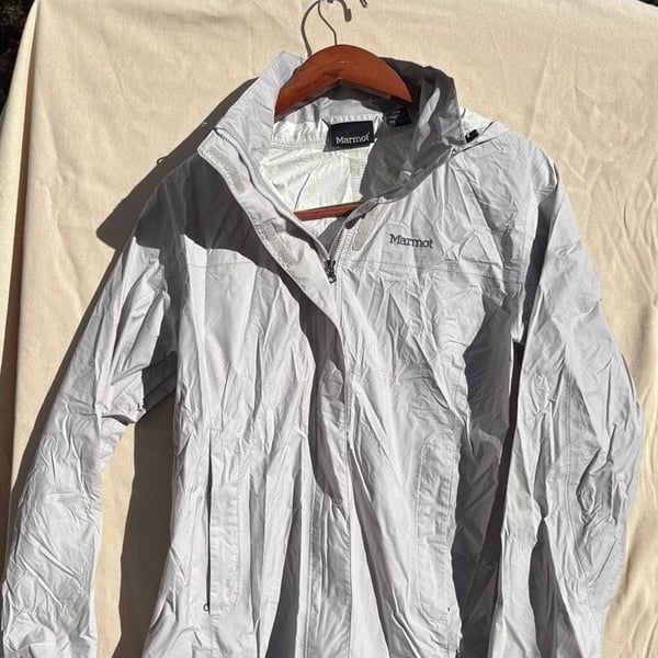 Marmot Women's Lightweight Raincoat Shell Jacket Hooded Gray Size L