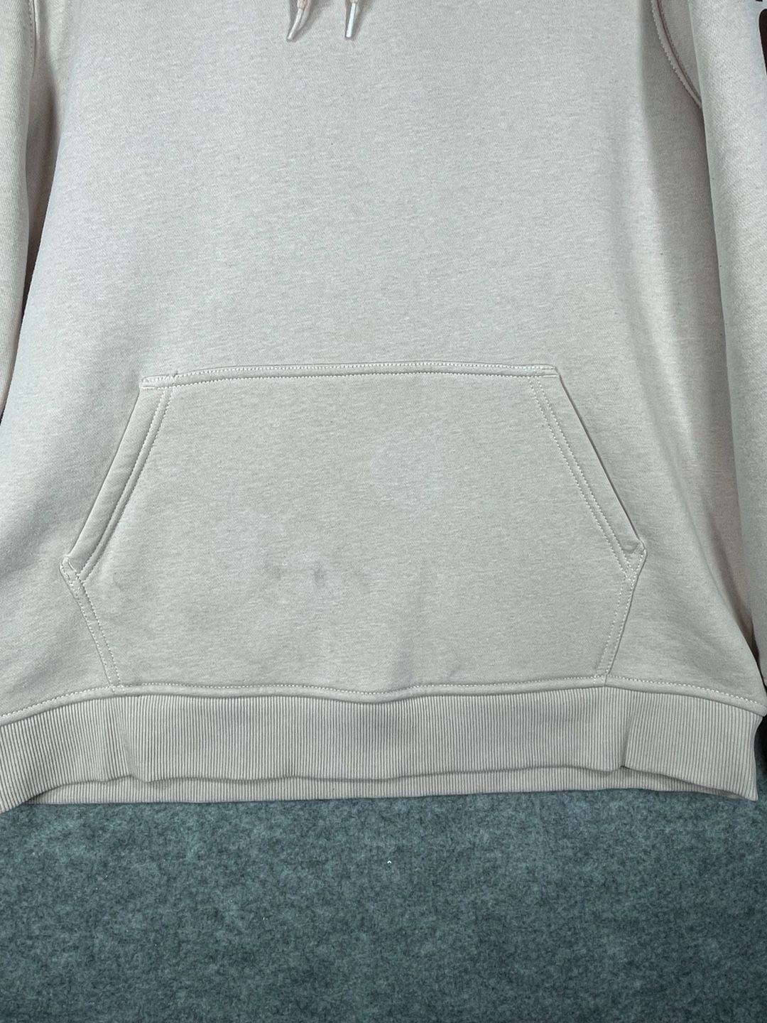 Carhartt Women's Relaxed Fit Midweight Logo Sleeve Hoodie Cream Malt Size 1X 4