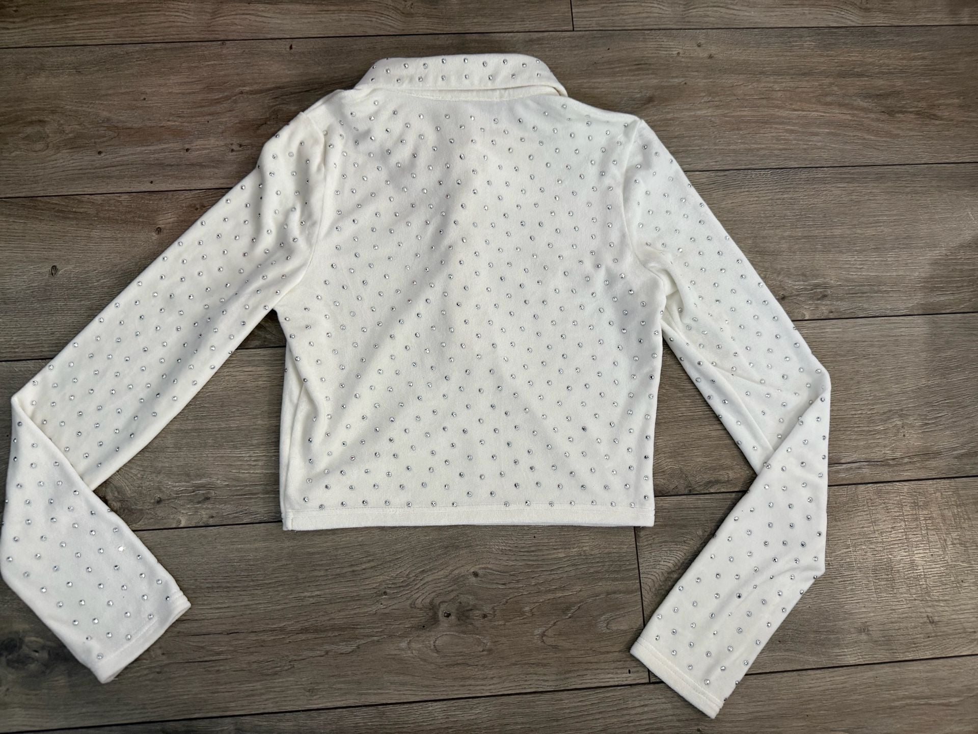 Y2K 2000S White Rhinestone Studded Long Sleeve Polo Crop Top 3