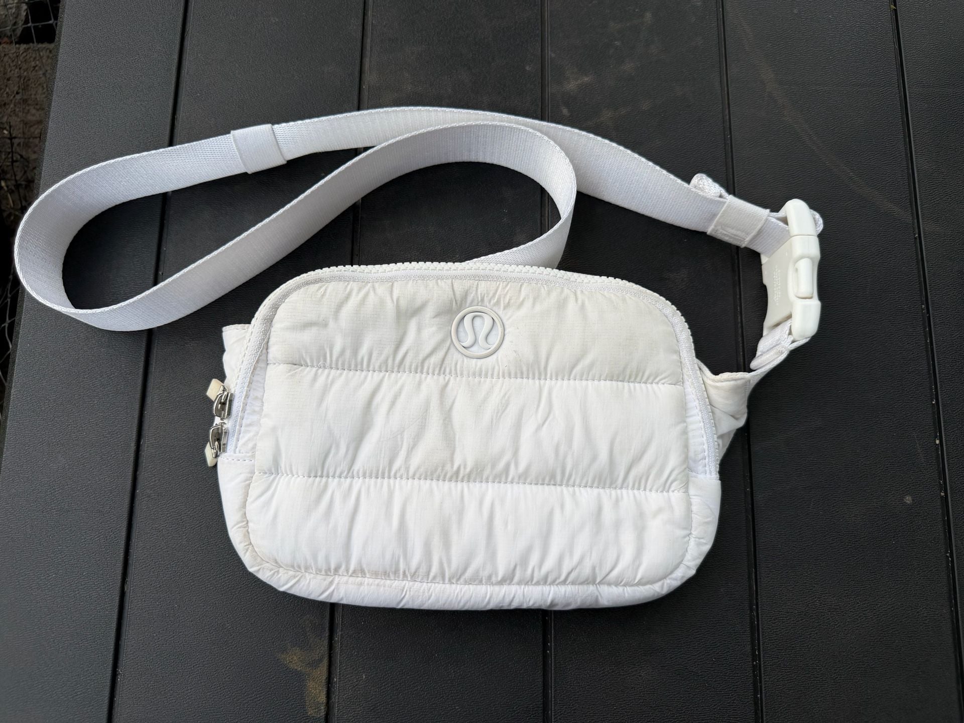Lululemon Everywhere Belt Bag Large Wunder Puff White 2L 2