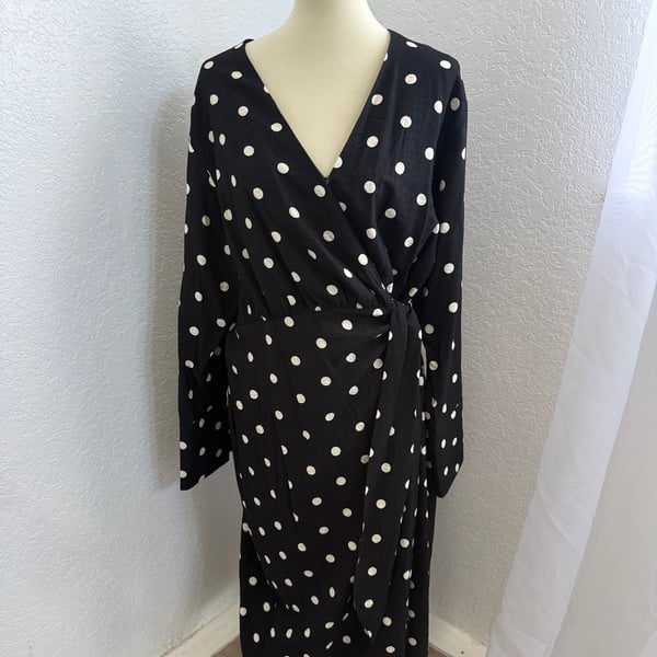 H&M Black and White Polka Dot Tie-Detail Wrap Midi Dress