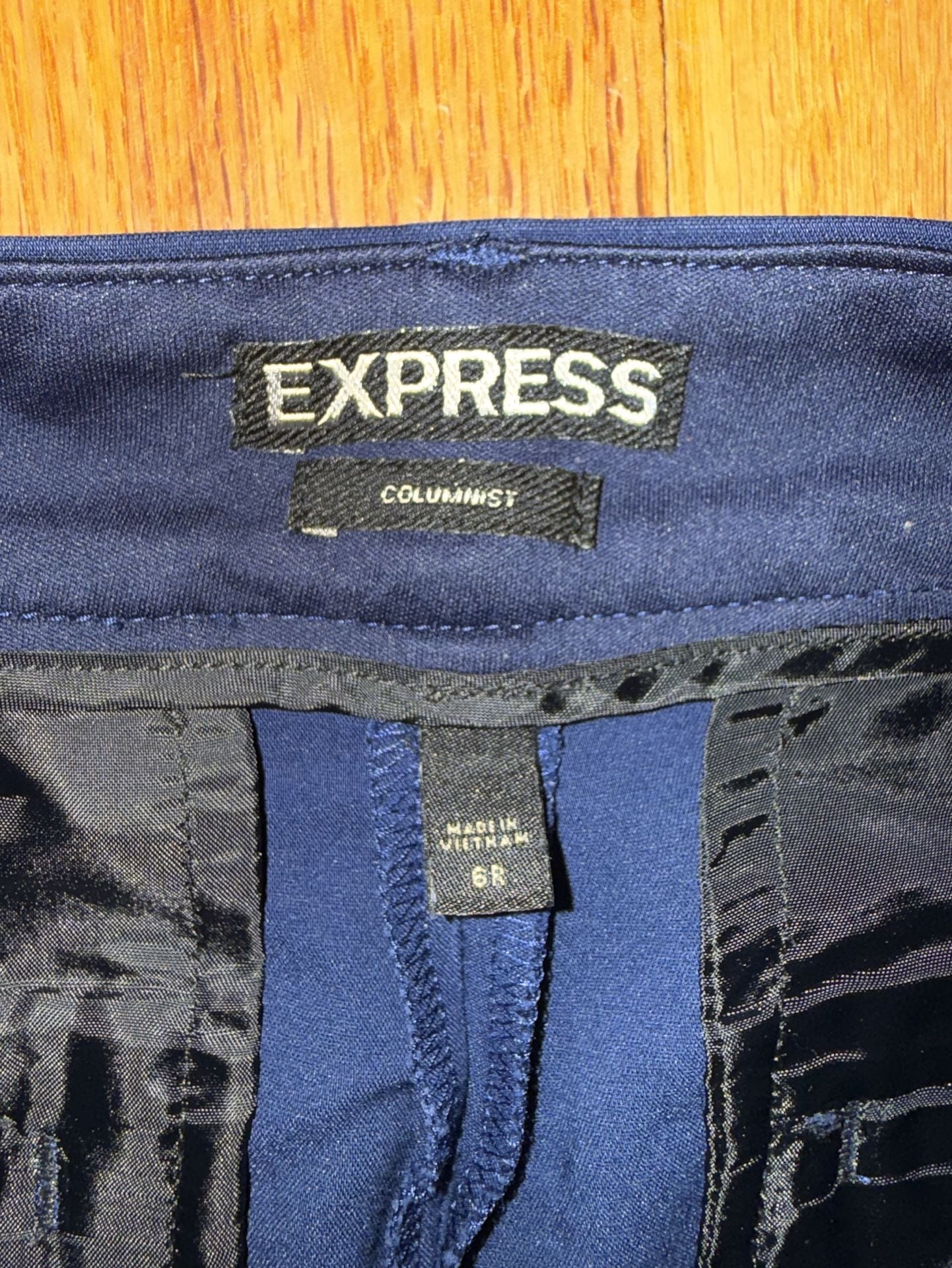 Express Woman’s Clothing Lot of 3 Columnist Pant, Blouse and Dress Size M 13