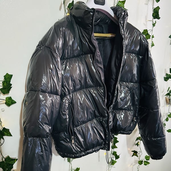 Love Streak Cold Weather Collection Black High Shine Cropped Puffer Jacket Size S