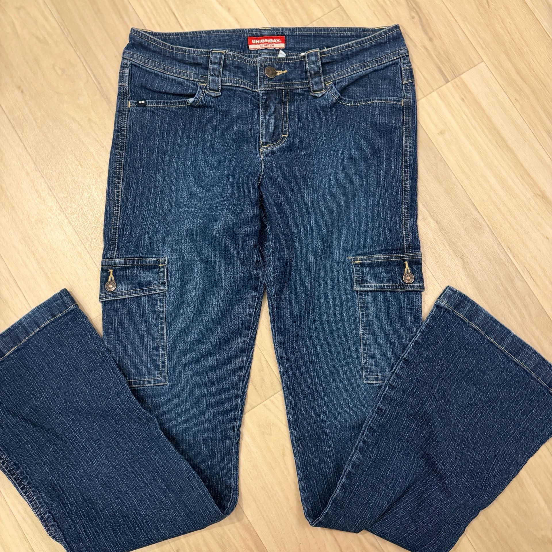 UNIONBAY Y2K Low Rise Flare Cargo Jeans Size 7 Stretch Denim 4