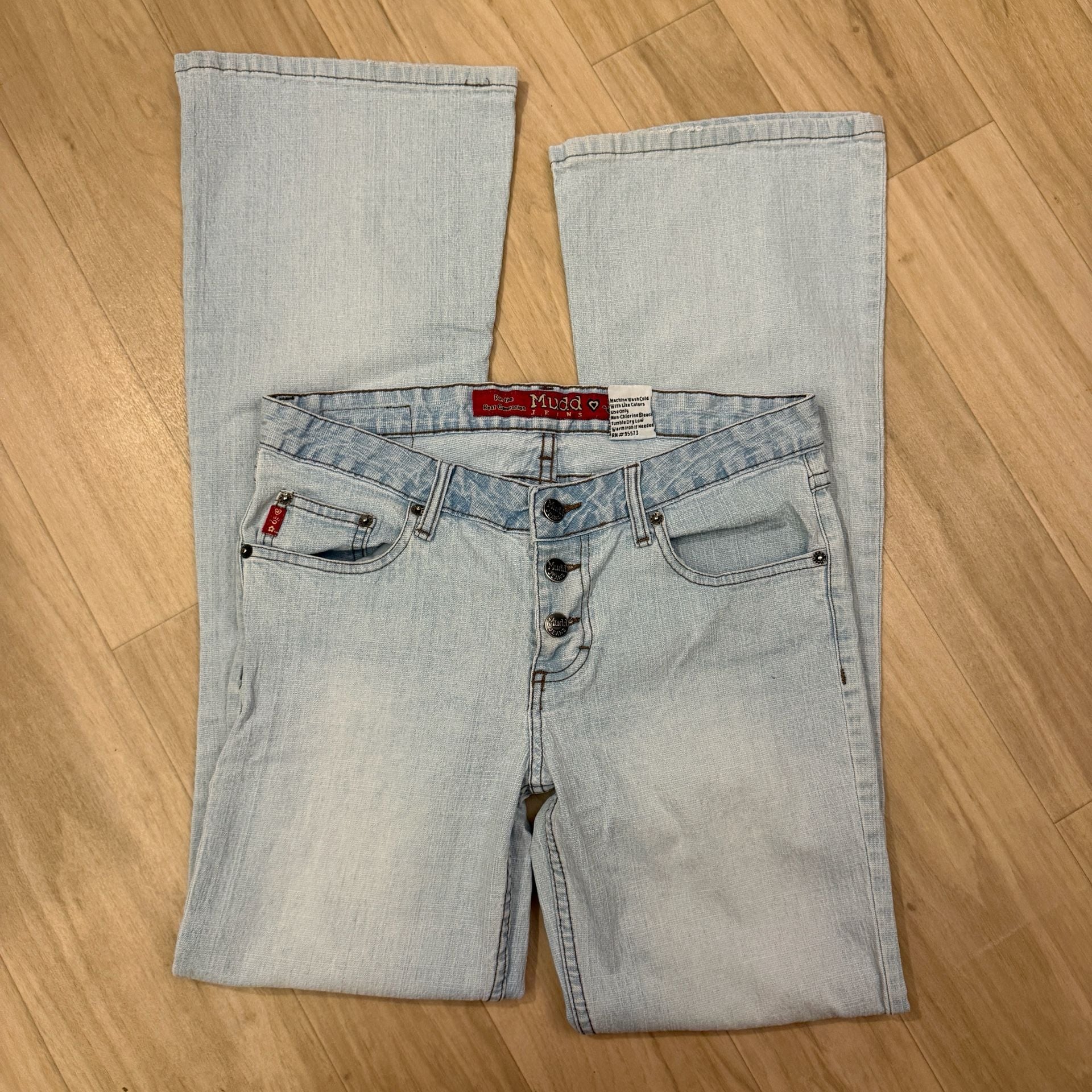 Mudd Y2K Low Rise Flare Jeans Size 7 Light Wash Button Fly 2