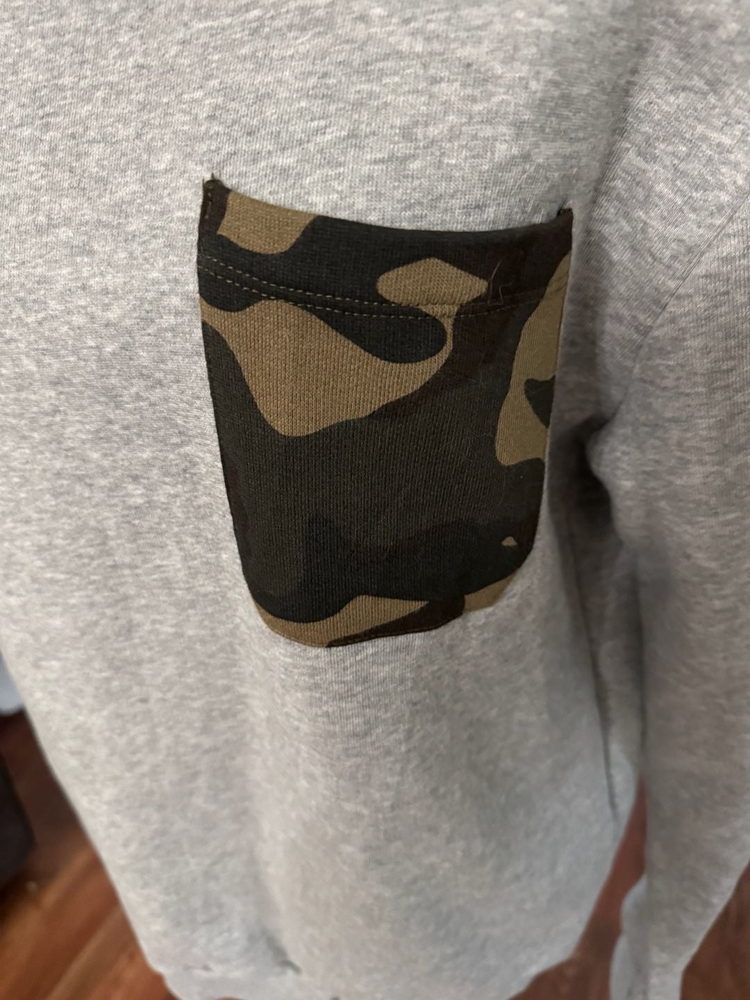Zara Man Grey Crewneck Sweatshirt with Camo Pocket Size M 3