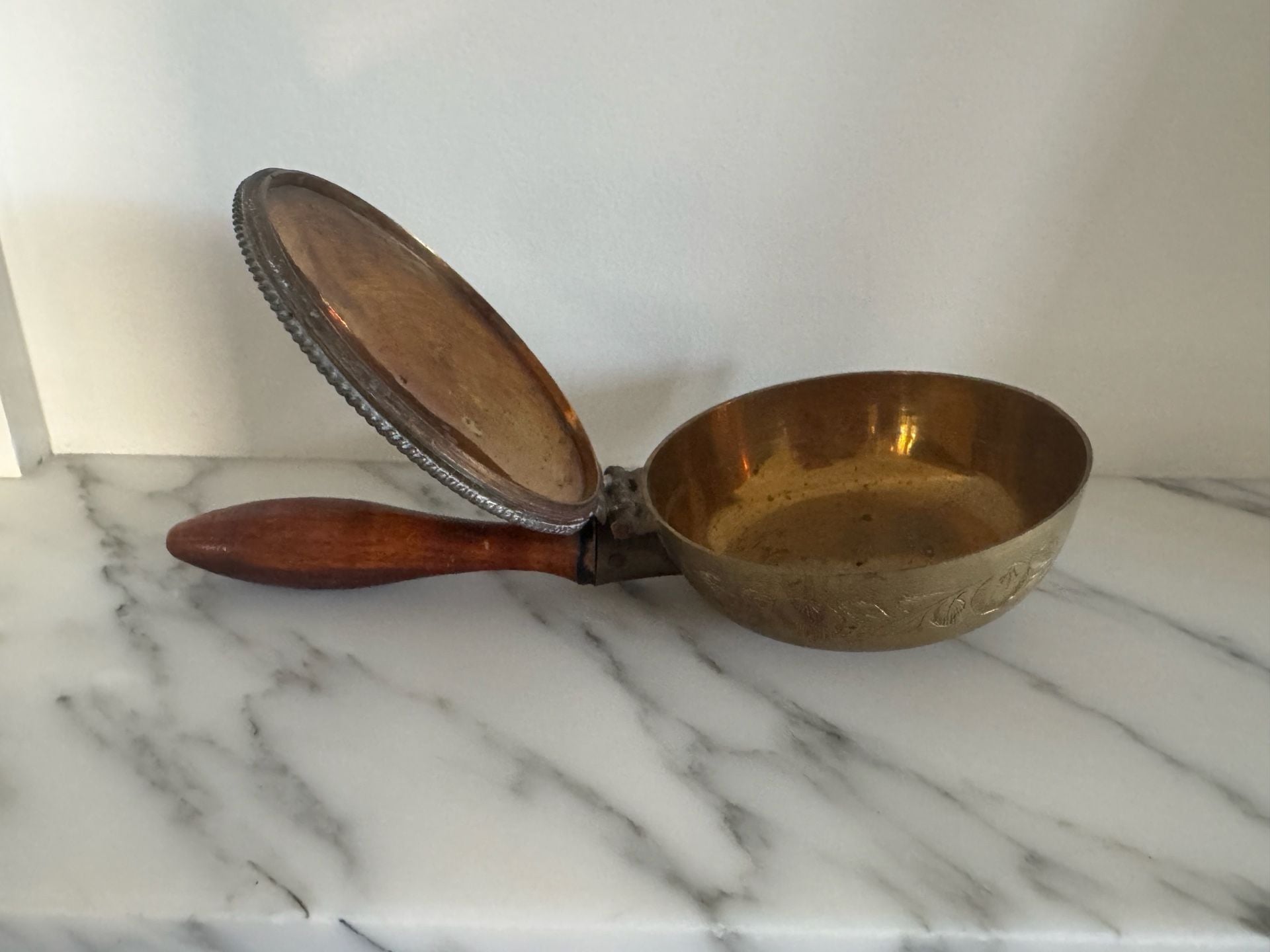 Vintage Brass Silent Butler Crumb Catcher with Wooden Handle and Etched Floral Design 2
