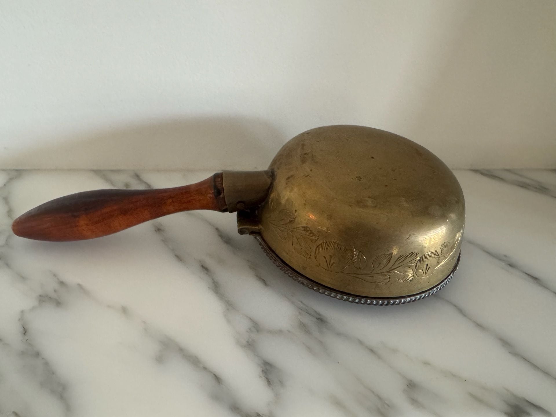Vintage Brass Silent Butler Crumb Catcher with Wooden Handle and Etched Floral Design 4