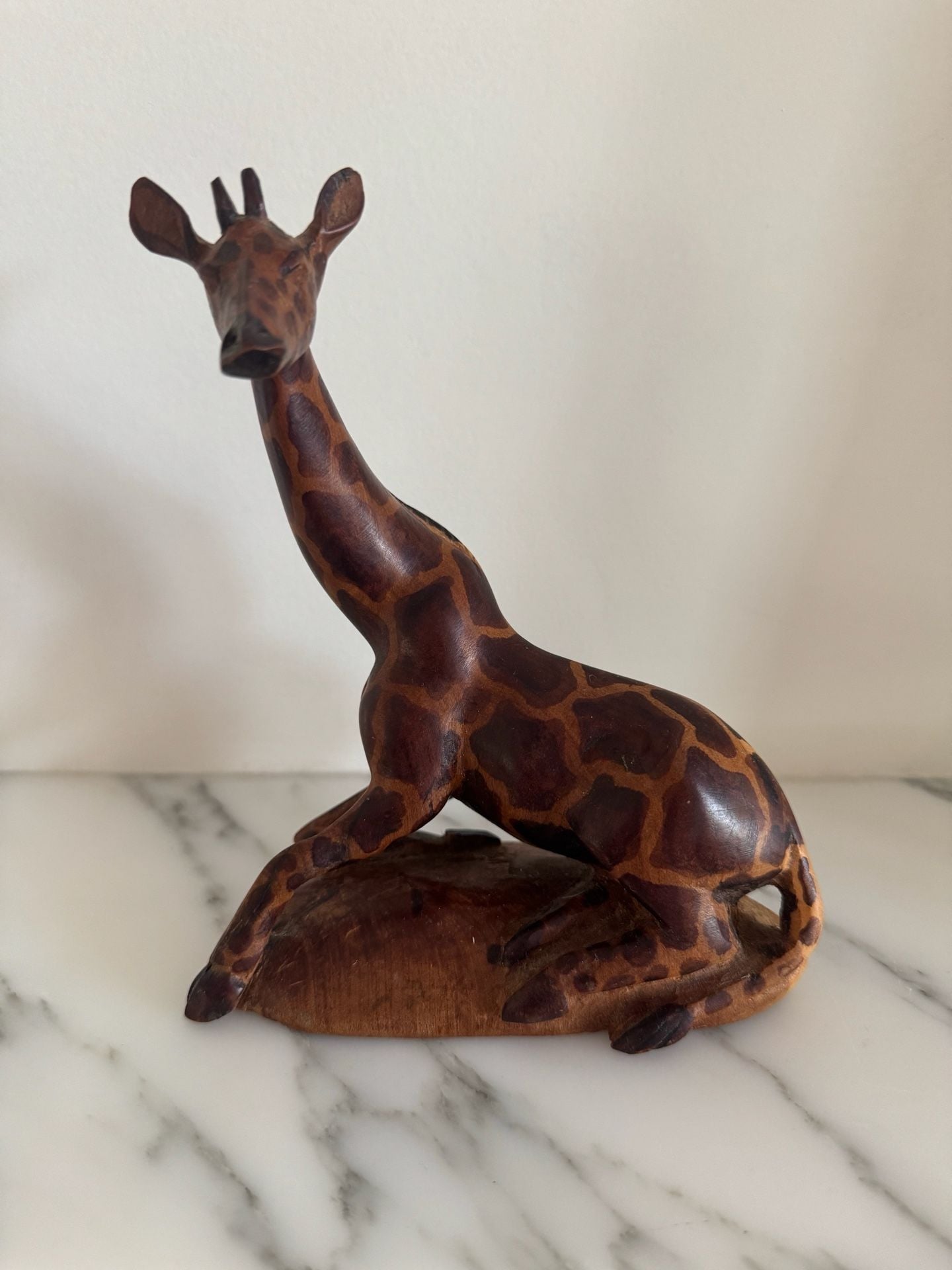 Hand Carved Wooden Giraffe Figurine Statue African Folk Art 1