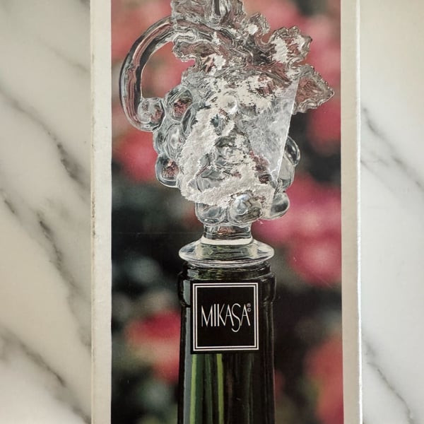Mikasa Fruit Collection Lead Crystal Grape Wine Bottle Stopper