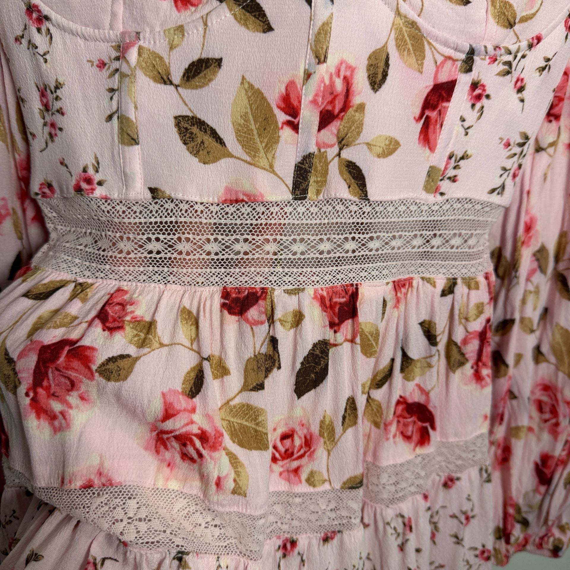 Altar’d State Kate Pink Rose Floral Lace Mini Dress Size Small 5