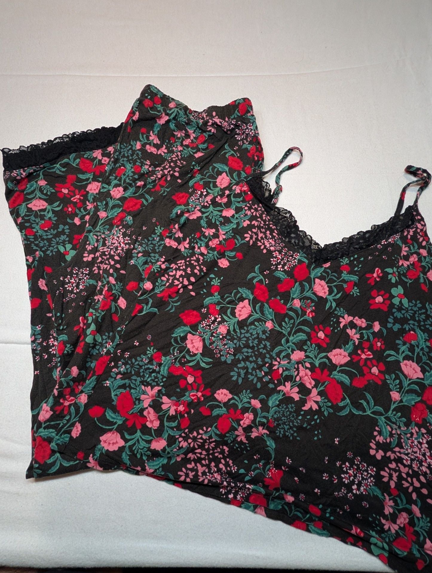 State of Day Intimates Black Red Floral Lace Camisole and Pants Lounge Set Size S 1