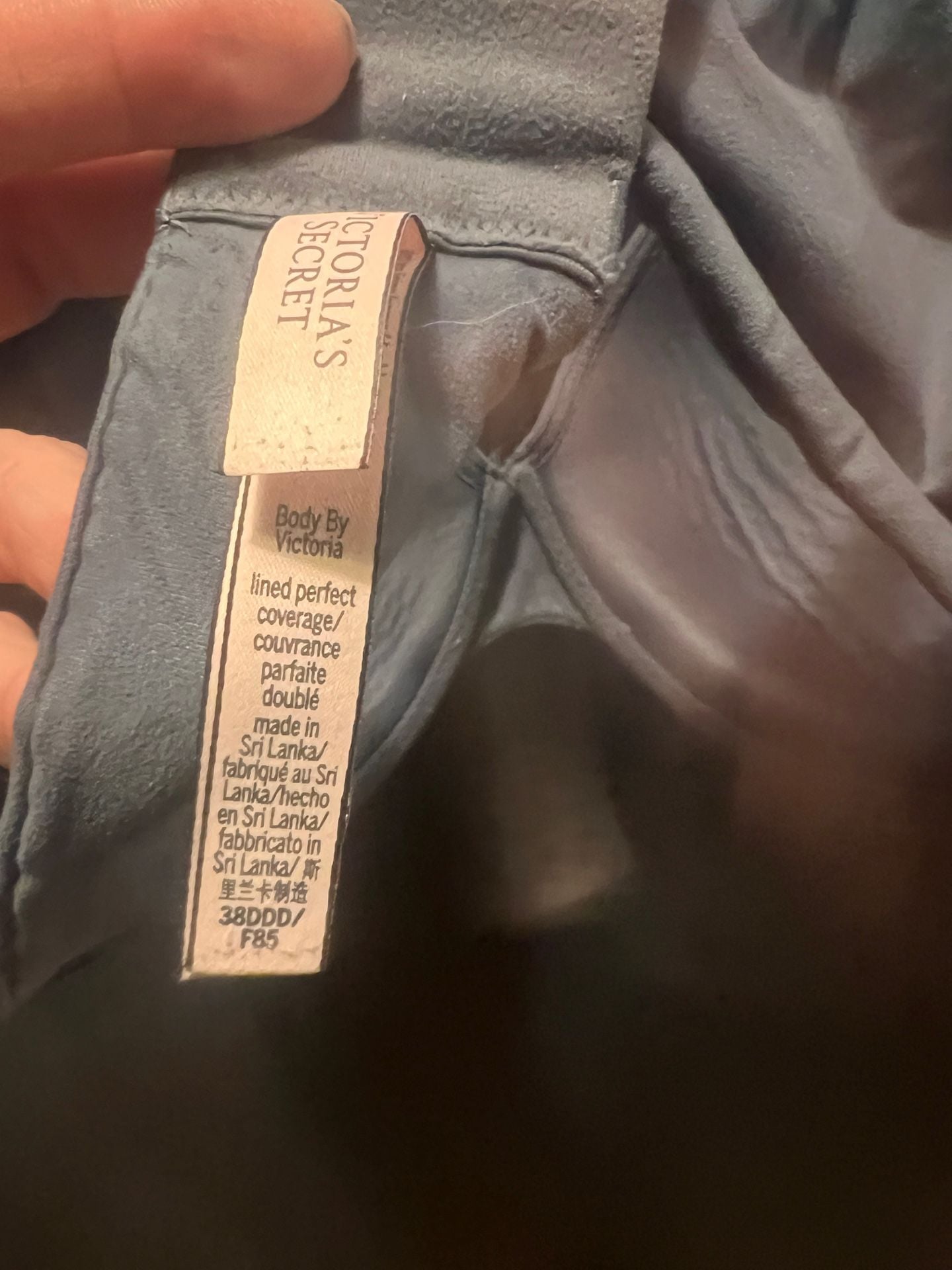 Victoria's Secret Body By Victoria Lined Perfect Coverage Bra 38DDD 4