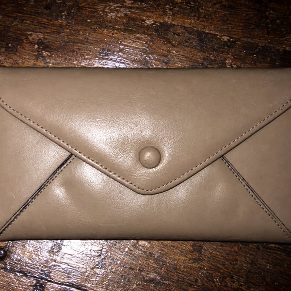 Anne Klein by St Thomas Taupe Leather Envelope Wallet Clutch