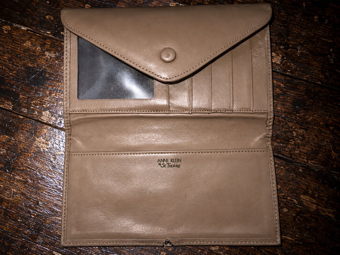 Anne Klein by St Thomas Taupe Leather Envelope Wallet Clutch 4