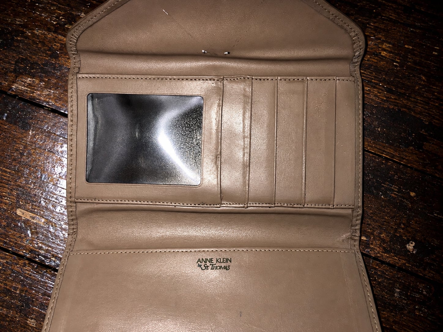 Anne Klein by St Thomas Taupe Leather Envelope Wallet Clutch 5