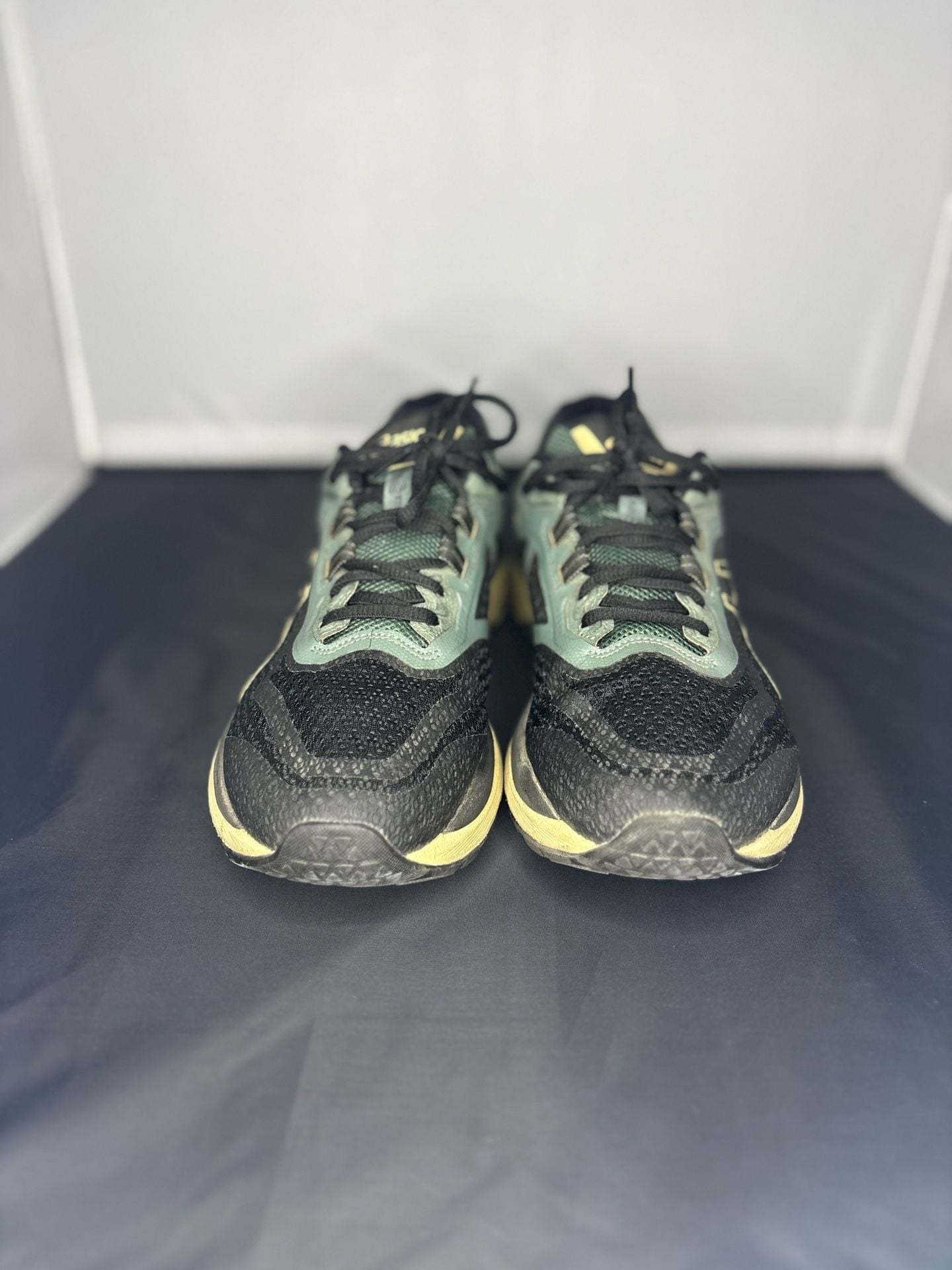 ASICS GT-2000 6 Dark Forest Running Shoes Black Green 5