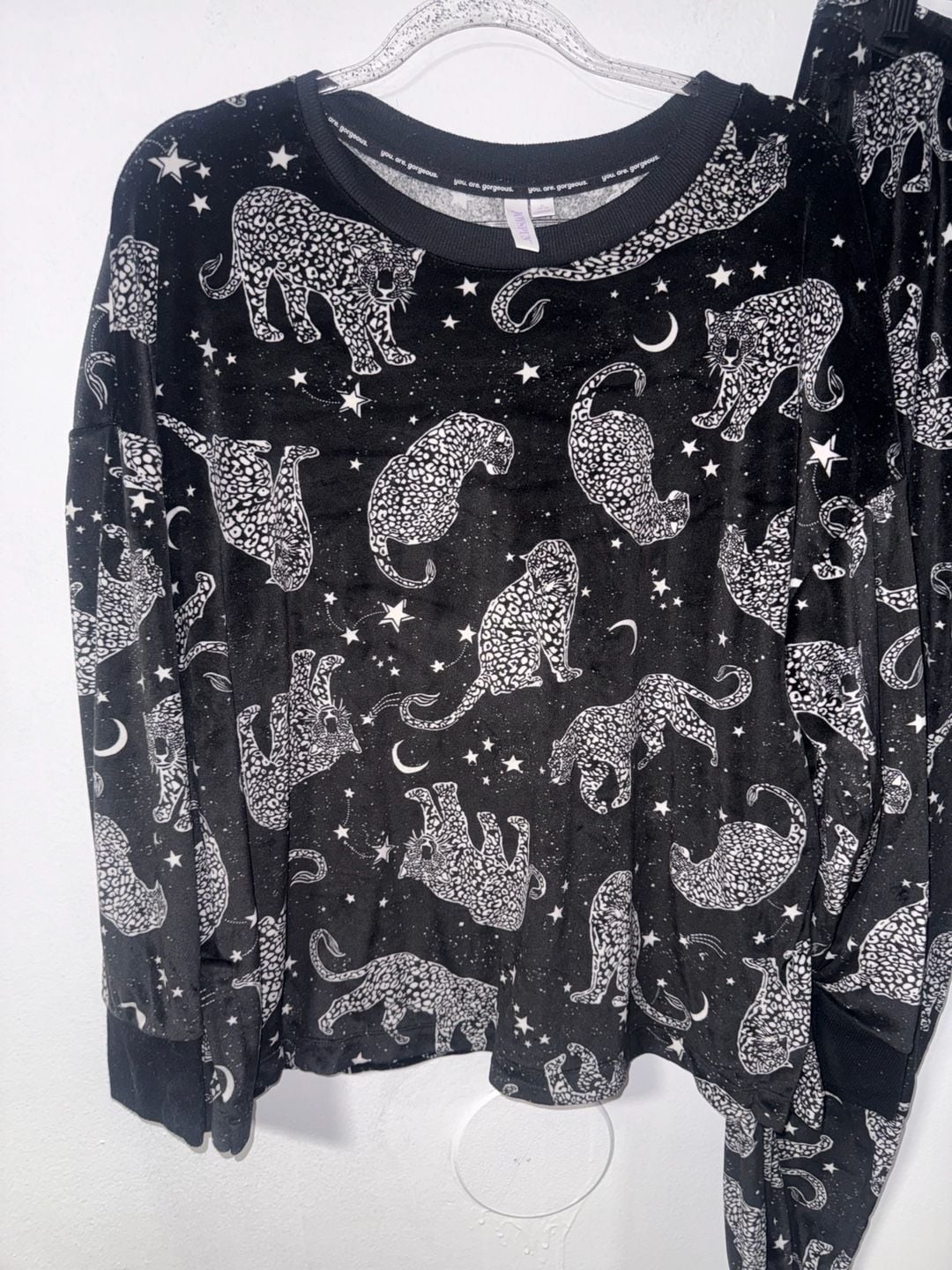 Joyspun Women's Celestial Leopard Print Velour Pajama Set XL 2