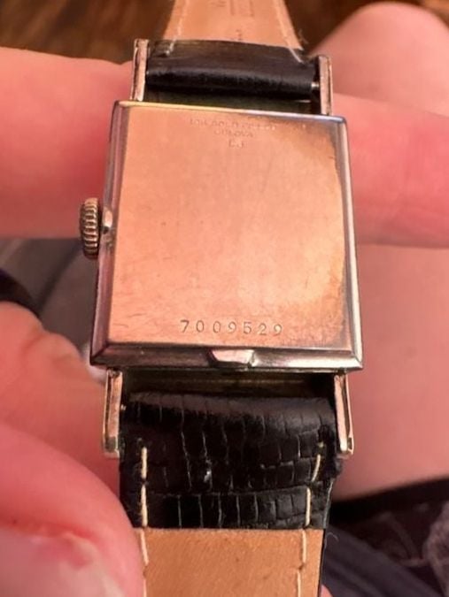 Vintage Bulova 10K Gold Filled Watch with Black Leather Strap Needs Battery 5