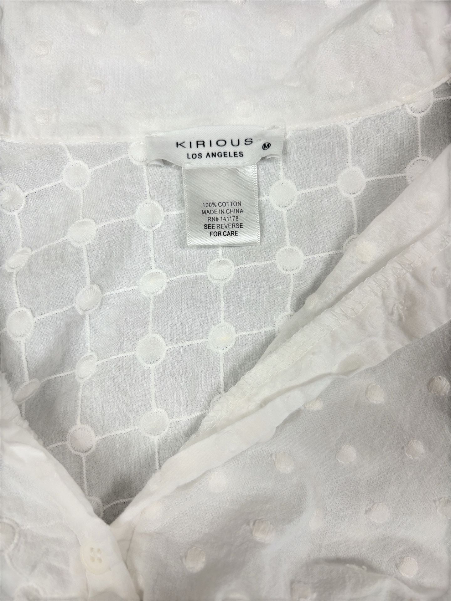 Kirious Los Angeles White 100% Cotton Eyelet Short Sleeve Button Up Crop Top 3