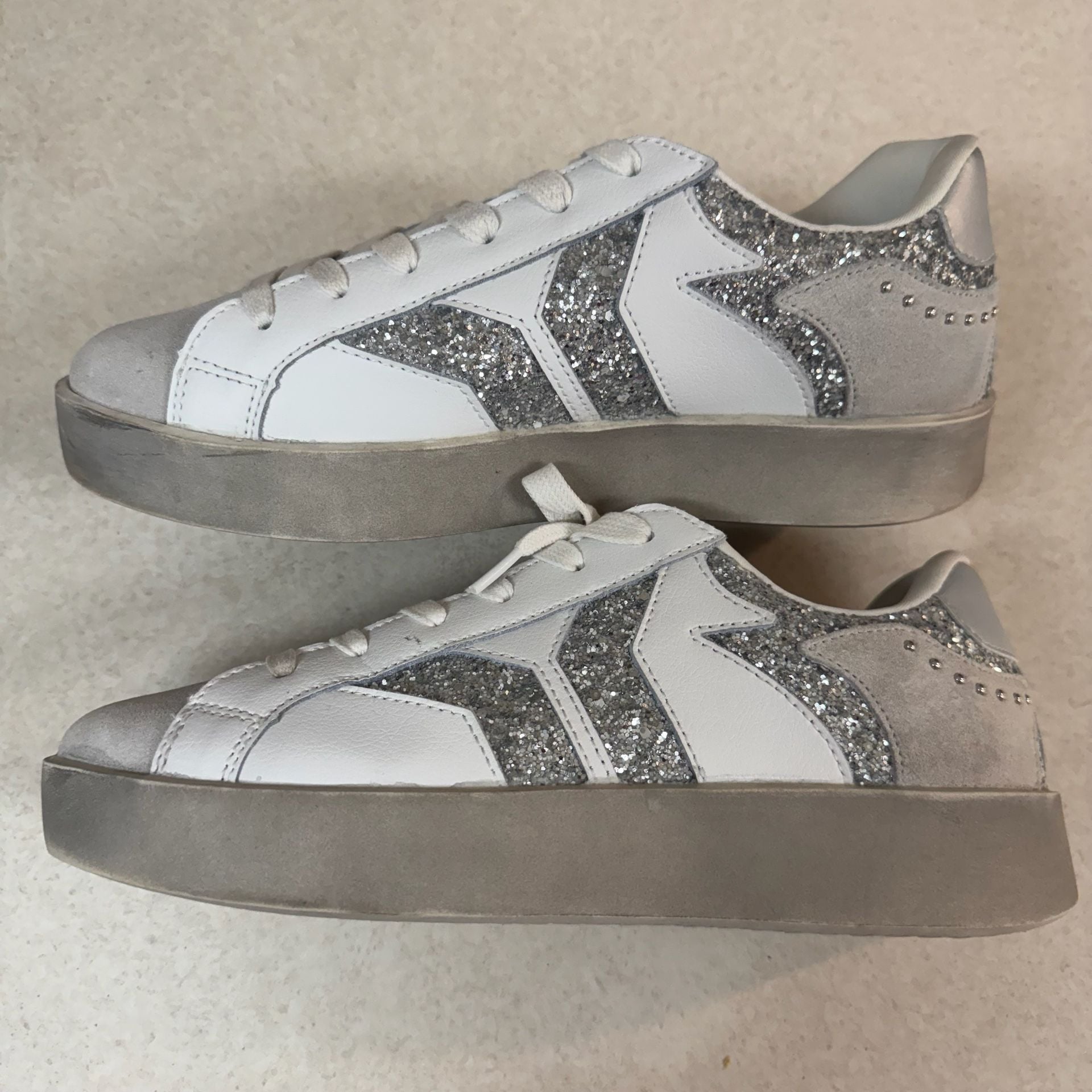 C.O.B. Culture of Brave Play Women’s 10-10.5 Silver Glitter Platform Sneakers 4