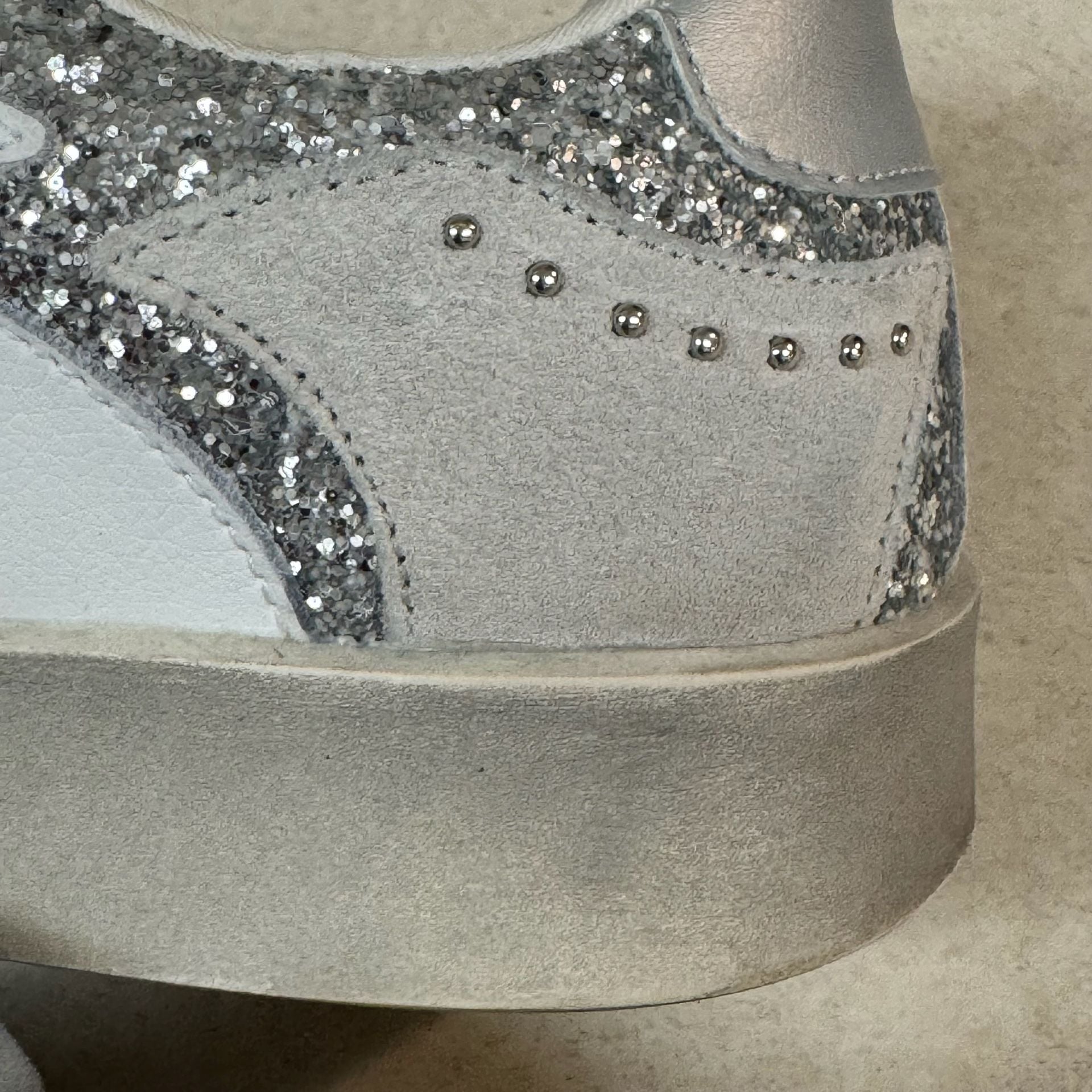 C.O.B. Culture of Brave Play Women’s 10-10.5 Silver Glitter Platform Sneakers 9
