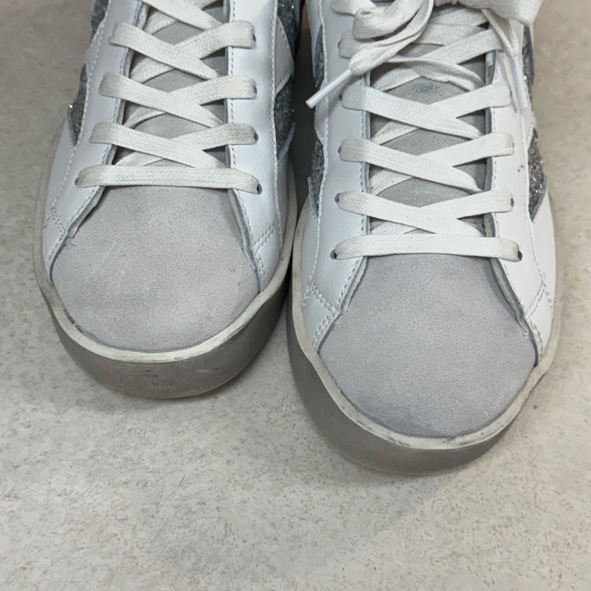 C.O.B. Culture of Brave Play Women’s 10-10.5 Silver Glitter Platform Sneakers 10