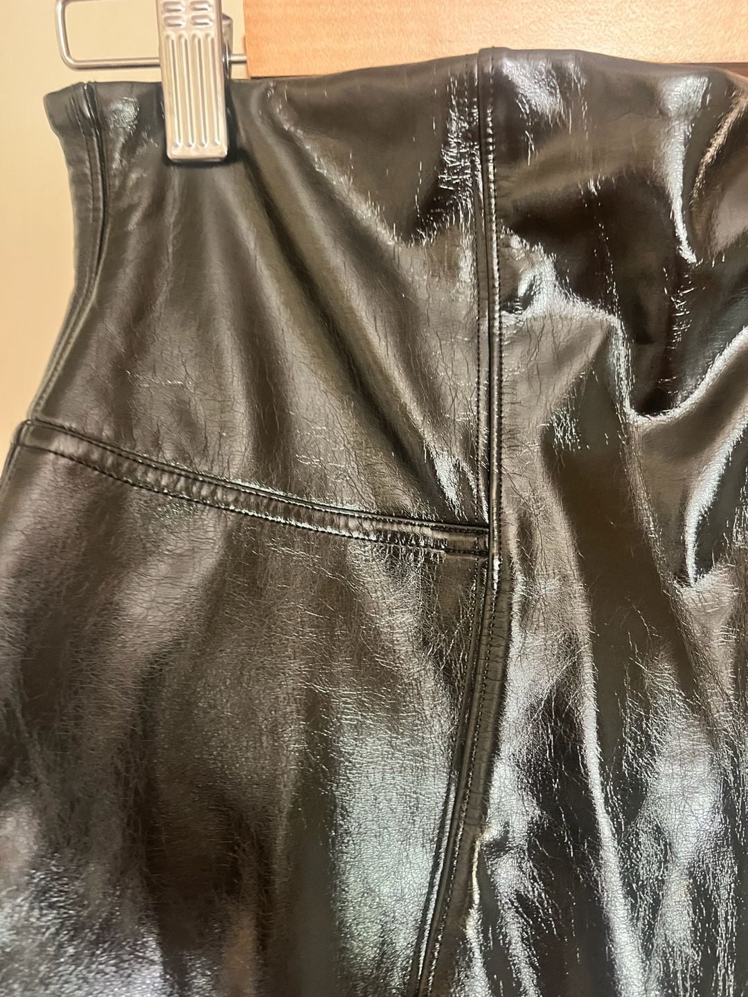 Spanx Black Faux Patent Leather Leggings Size M 8