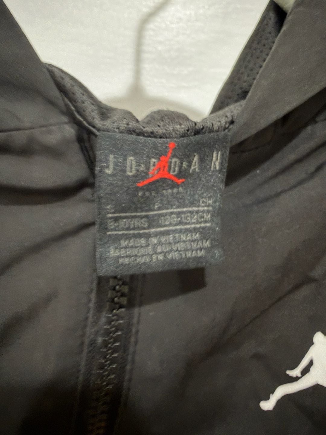 Product thumbnail 4